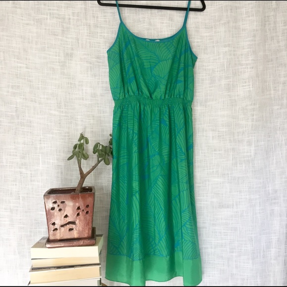 LOFT Dresses & Skirts - Ann Taylor LOFT Tropical Print Tank Dress